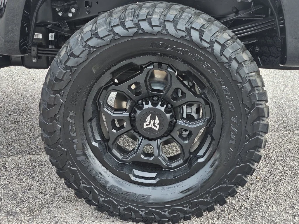 New 2026 Agate Black Metallic Ford F-250® Lariat® image 19