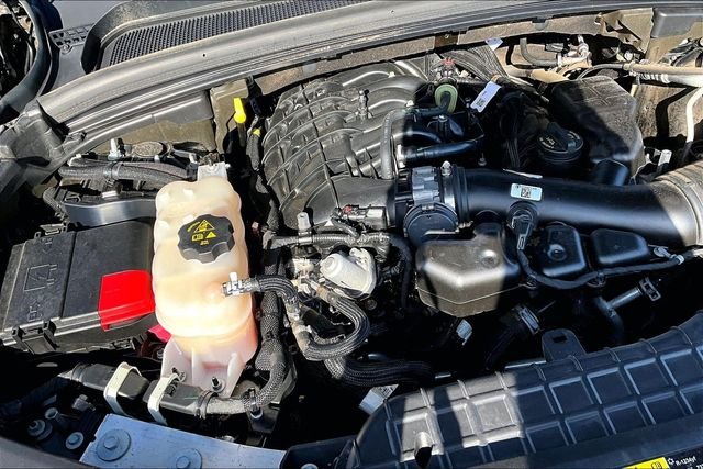 Used 2022 Black Jeep Altitude image 34