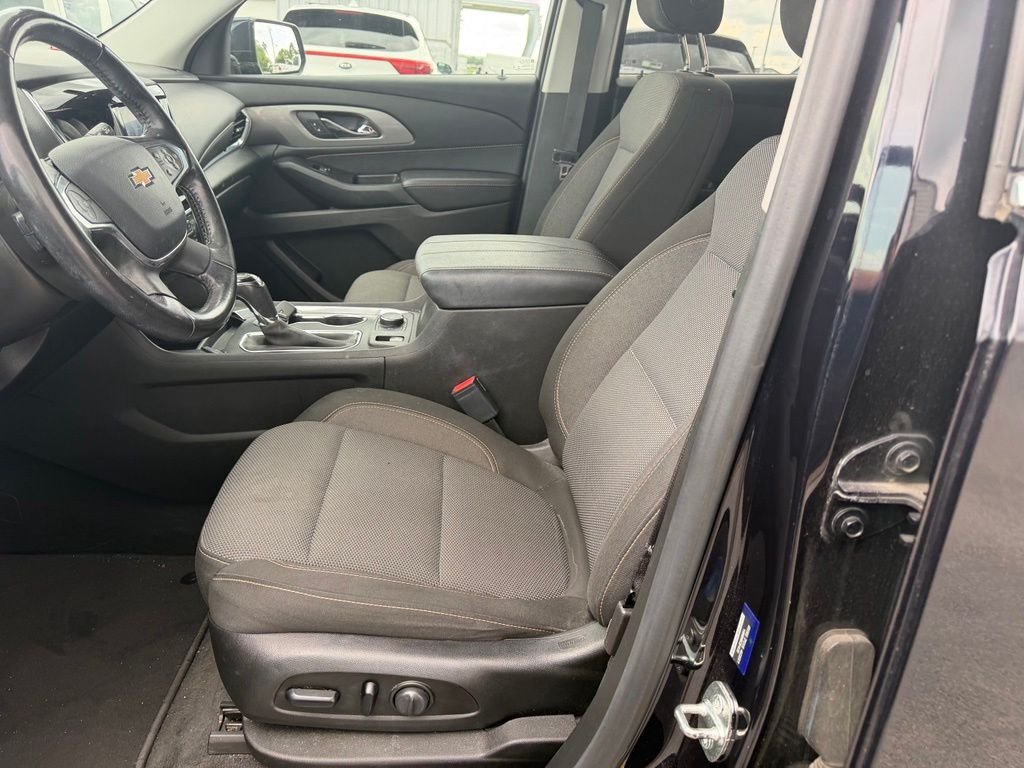 Used 2020 Blue Chevrolet LT image 15