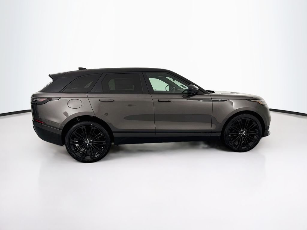 New 2026 Charente Grey Land Rover Belgravia Edition image 4