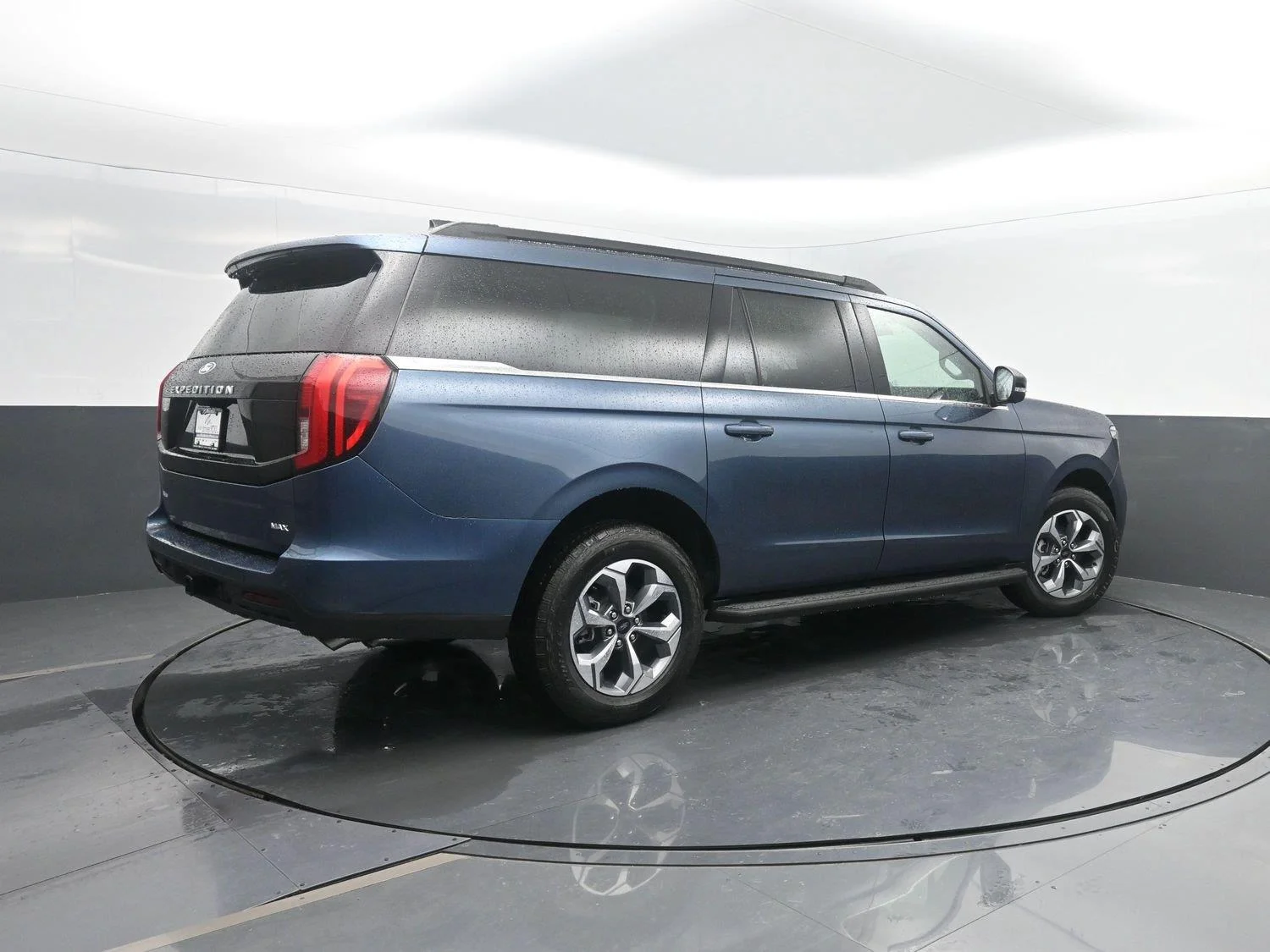 New 2027 Nocturnal Blue Metallic Ford MAX Active image 2