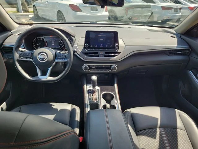 Certified Used 2023 White Nissan 2.5 SR image 12