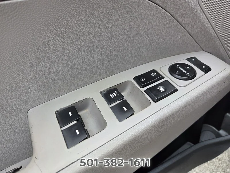 Used 2017 Galactic Gray HYUNDAI SE 2.0L AUTO (ULSAN PLANT) image 30
