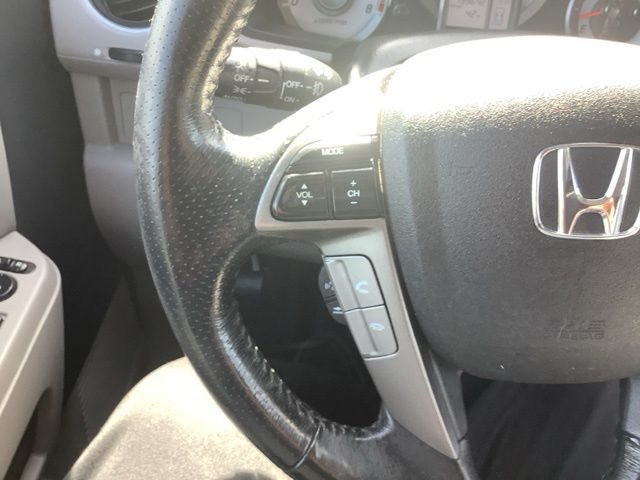 Used 2014 Blue Honda EX-L image 19