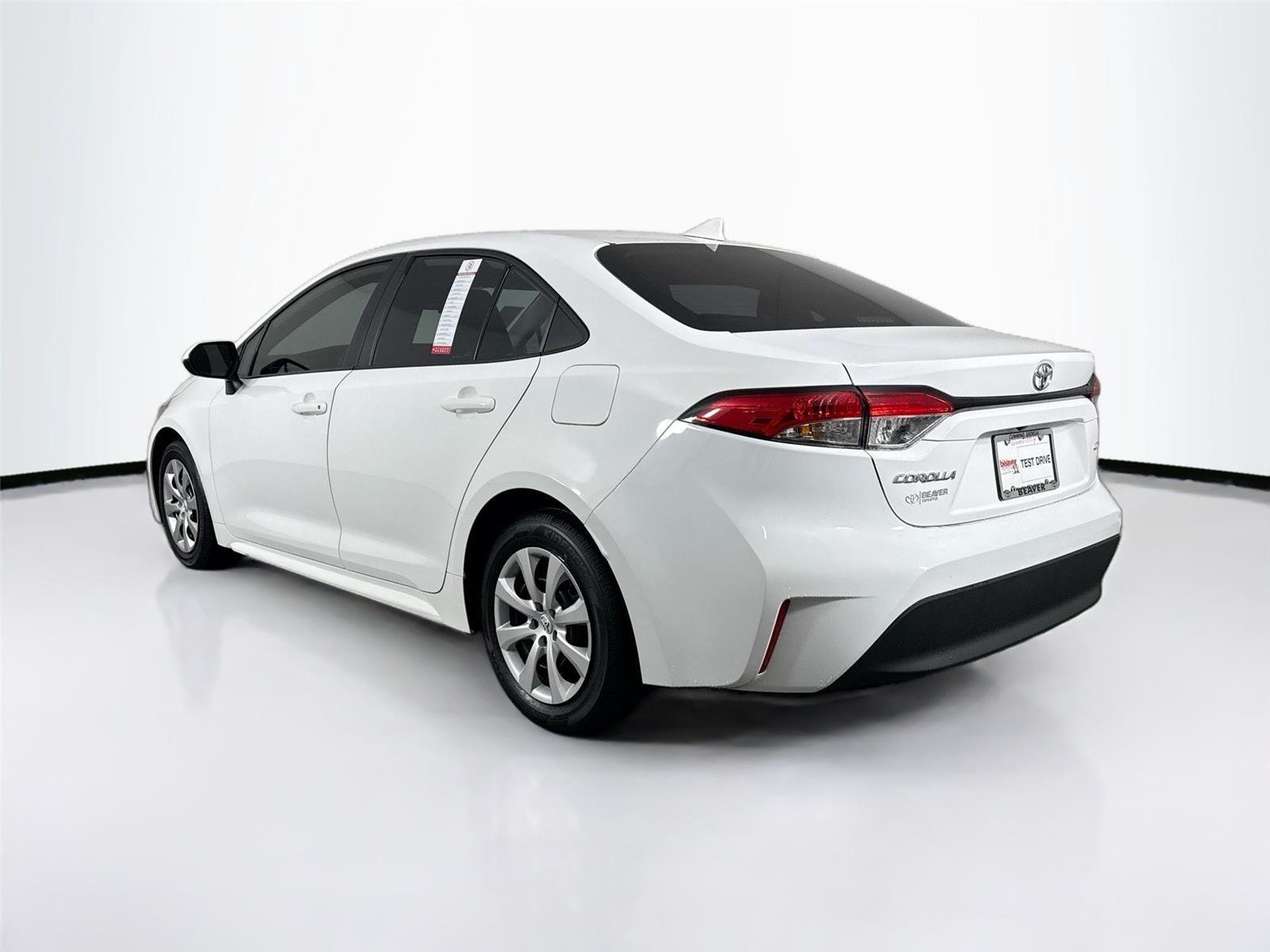 Used 2024 Ice Cap Toyota LE image 12