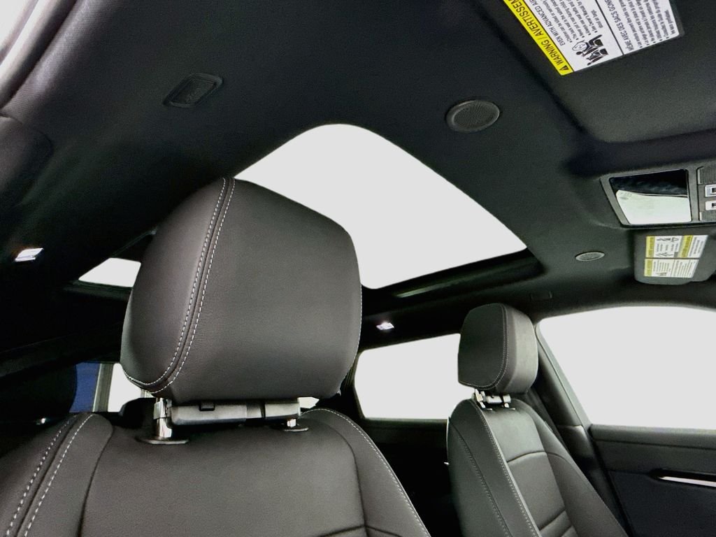 New 2026 Fuji White Land Rover Hoxton Edition image 20
