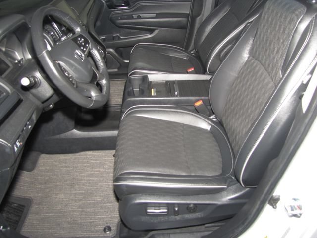 2024 Honda Odyssey Elite - Photo 10