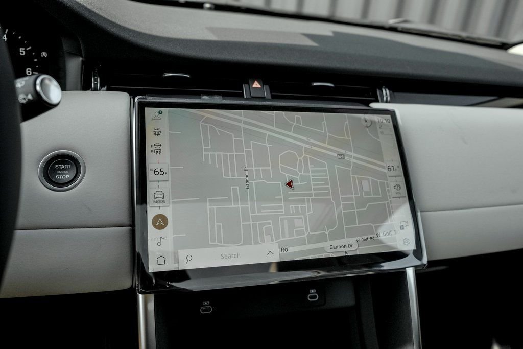 Certified Used 2025 Fuji White Land Rover S image 8