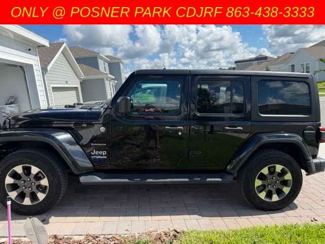 Used 2022 Black Jeep Unlimited Sahara image 2