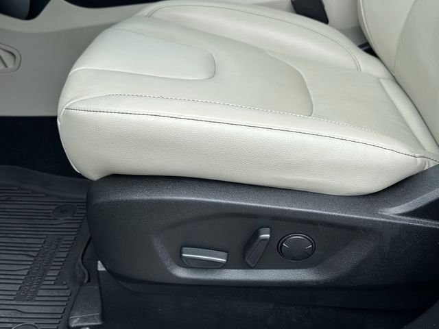 Used 2022 Gray Ford Titanium image 27