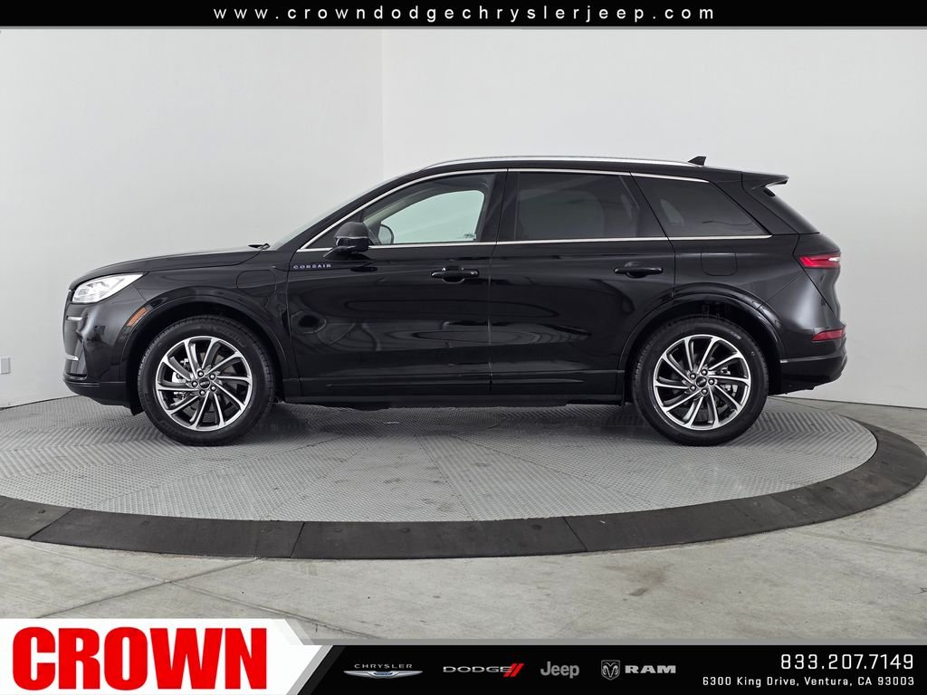 Used 2024 Black Lincoln Grand Touring image 4
