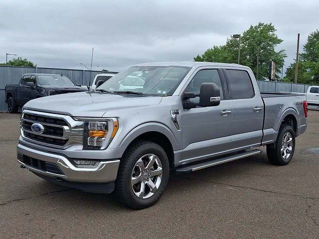 Used 2022 Silver Metallic Ford XLT image 3