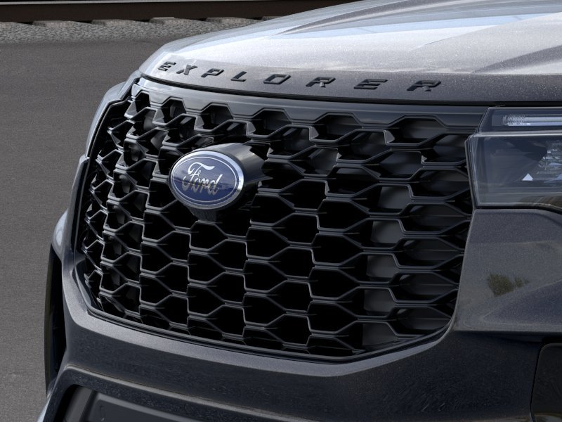 New 2026 Agate Black Metallic Ford ST-Line image 17