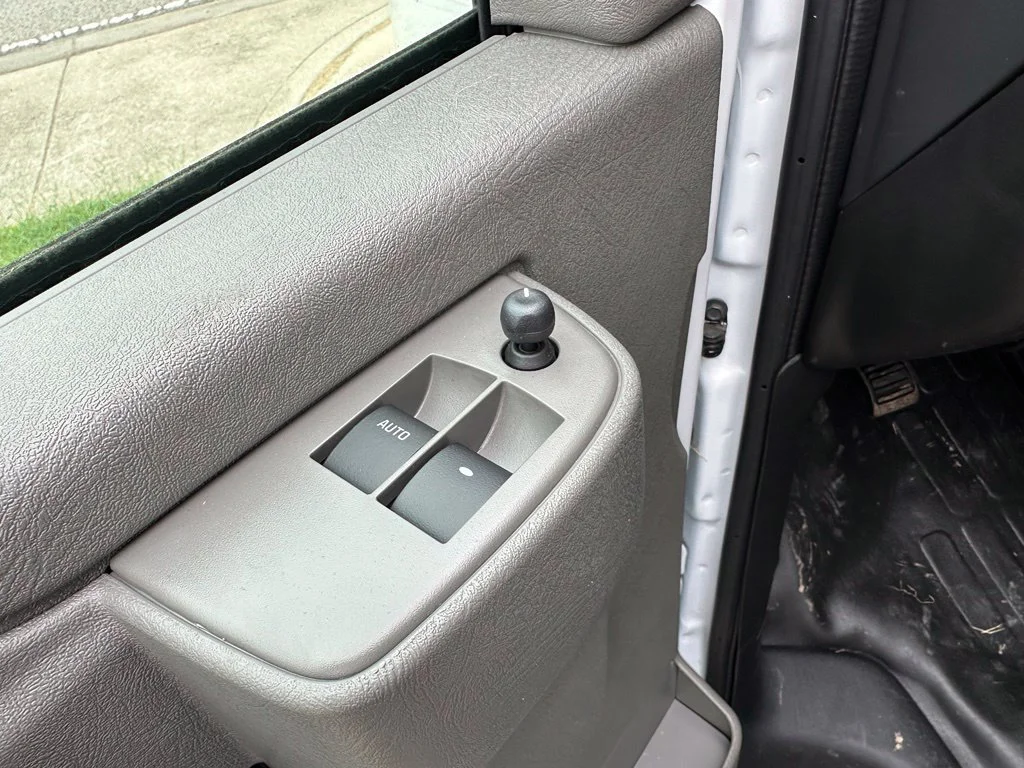2026 GMC Savana Cargo Work Van - Photo 12
