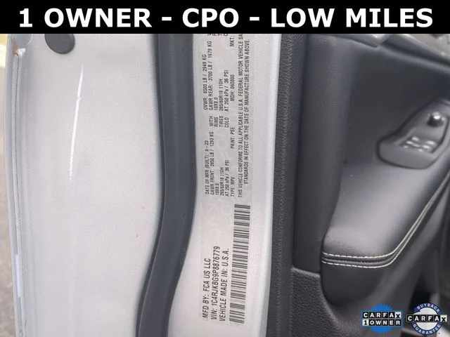 Used 2023 Silver Jeep Limited image 30