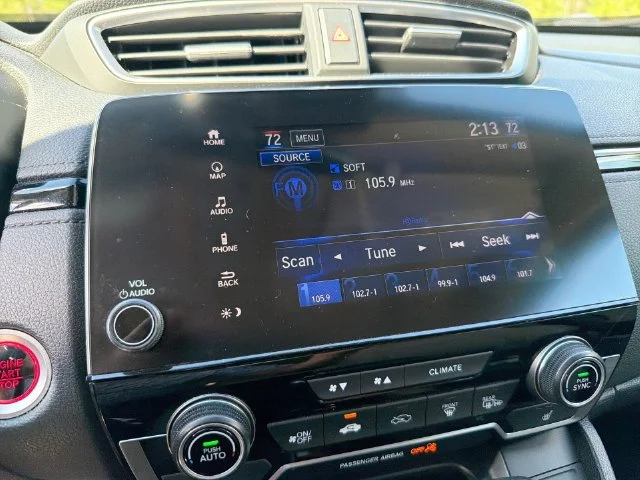 Used 2018  Honda Touring image 18