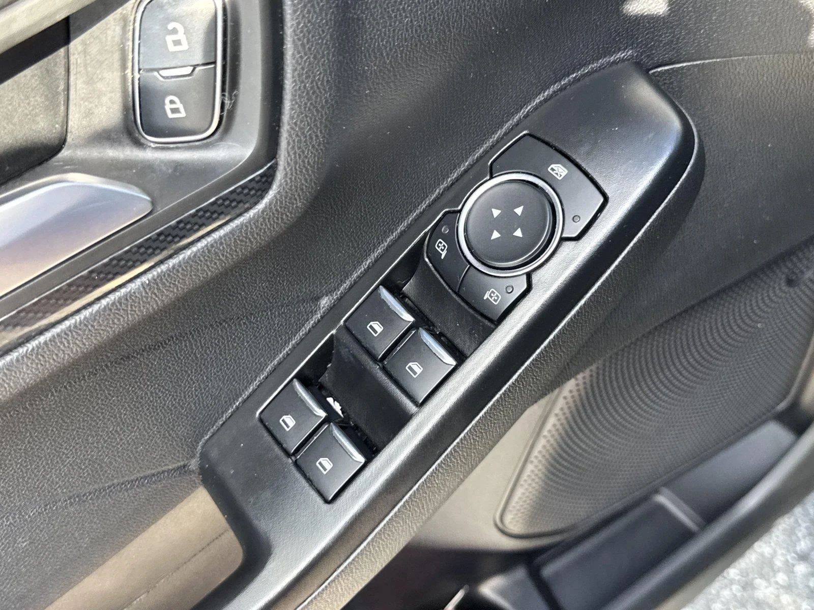 Used 2025 Agate Black Ford ST-Line image 13