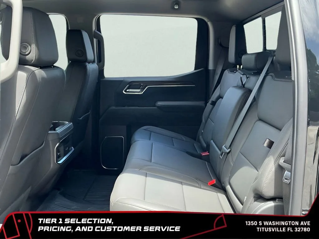 New 2026 Onyx Black GMC Elevation image 31
