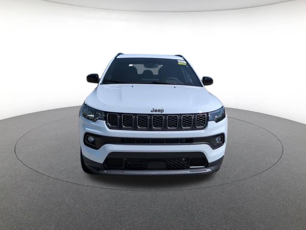 New 2026 Bright White Clear-Coat Exterior Paint Jeep Latitude image 2