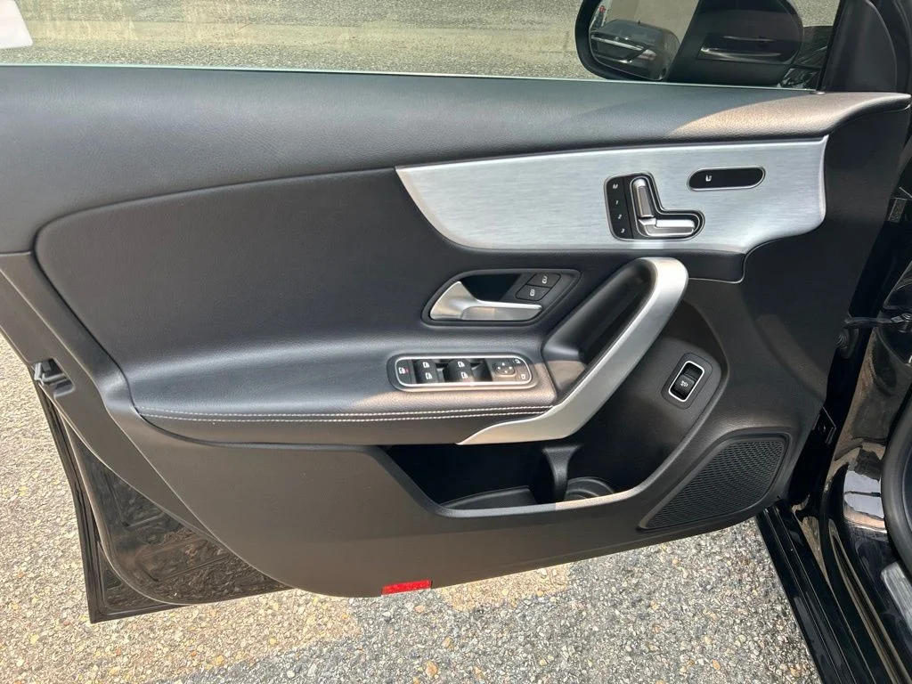 Used 2019 Black Mercedes-Benz A 220 image 14