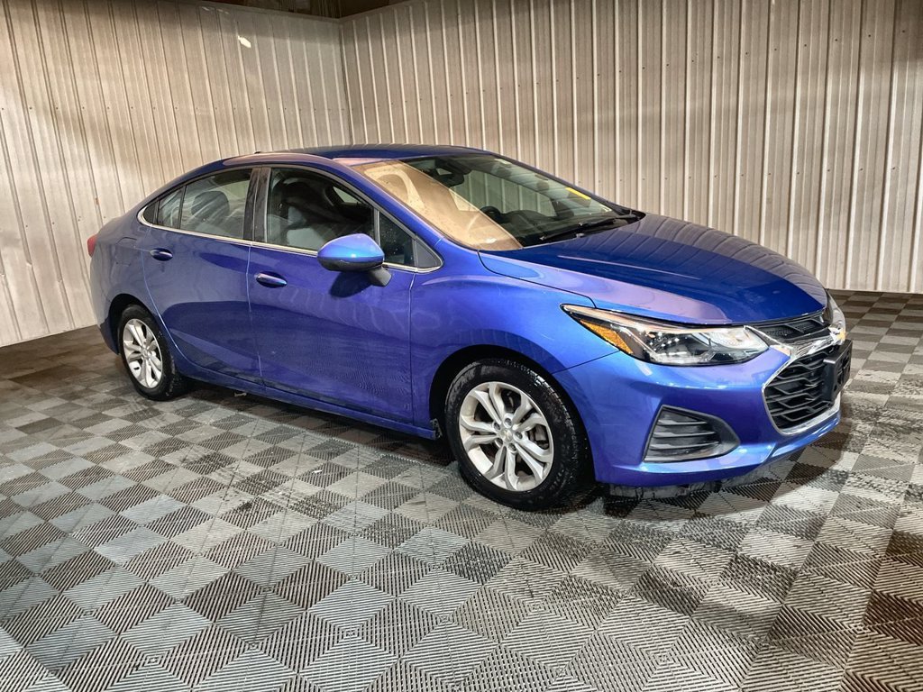 Used 2019 Chevrolet Cruze LT with VIN 1G1BE5SM4K7132656 for sale in Lockport, NY