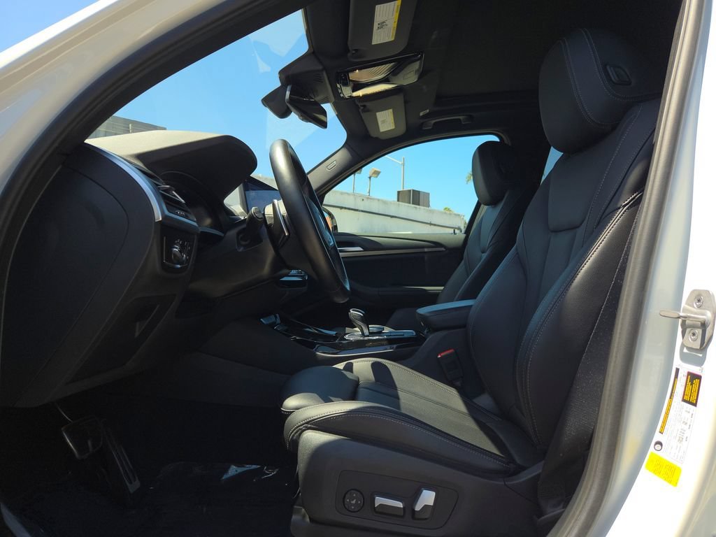 Used 2023 Alpine White BMW sDrive30i image 8
