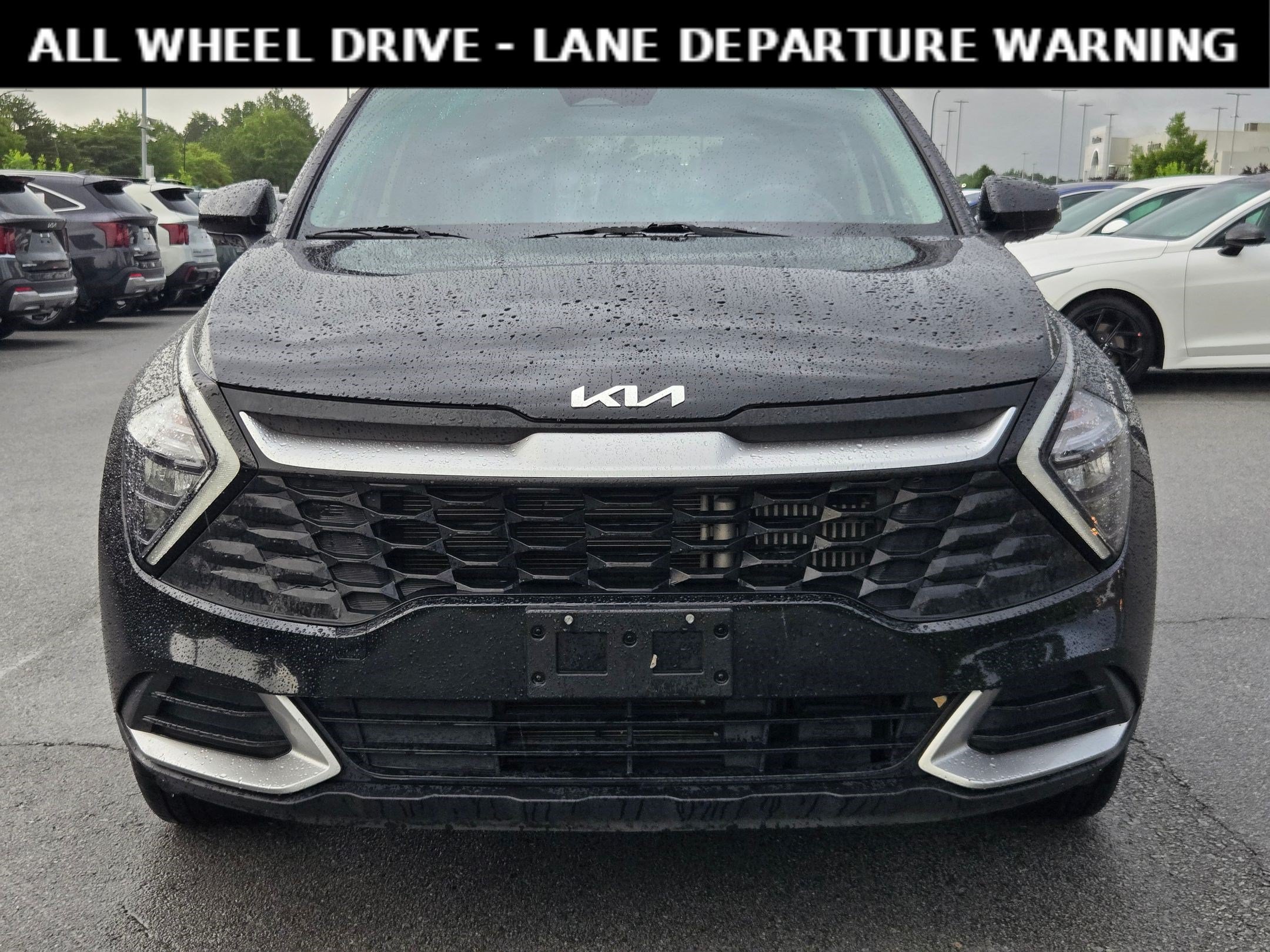 Used 2023 Fusion Black Kia LX image 2