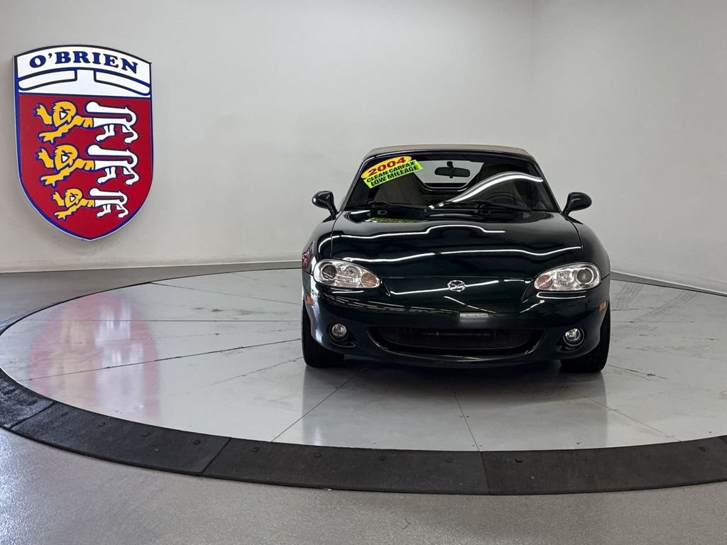 Used 2004 Emerald Mica Mazda Base image 10