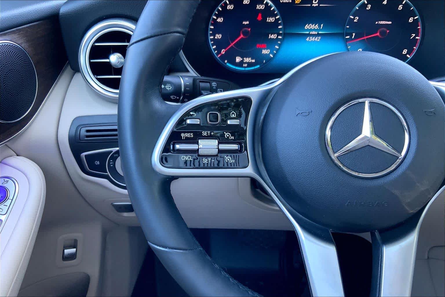 Used 2022 Lunar Blue Metallic Mercedes-Benz GLC 300 image 24