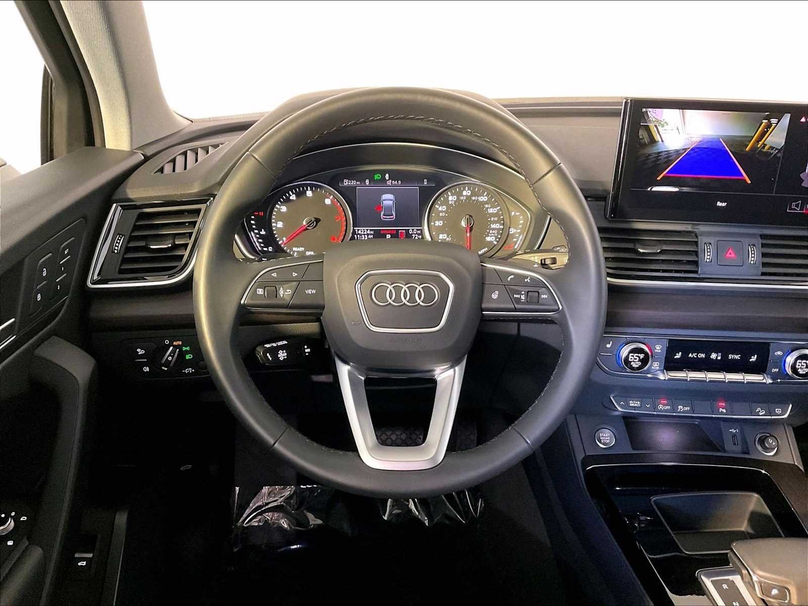 Used 2024 Mythos Black Metallic Audi S line Premium image 15