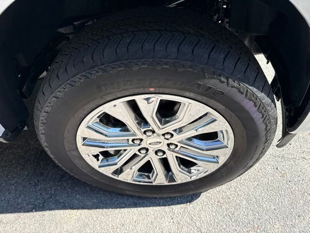 New 2026 Avalanche Ford Lariat image 11