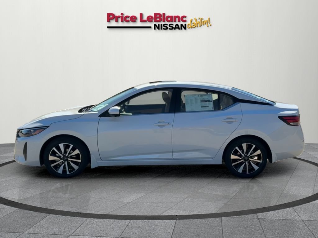 2025 Nissan Sentra SV photo 4
