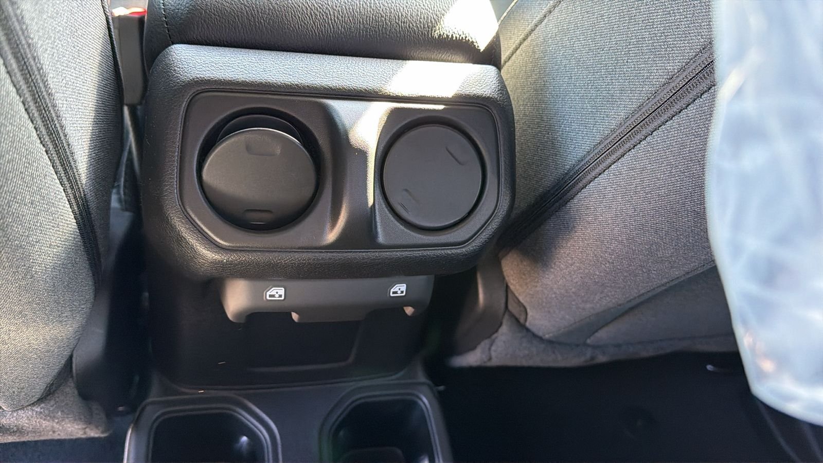 New 2026 Mojito Exterior Paint Jeep Sport S image 29