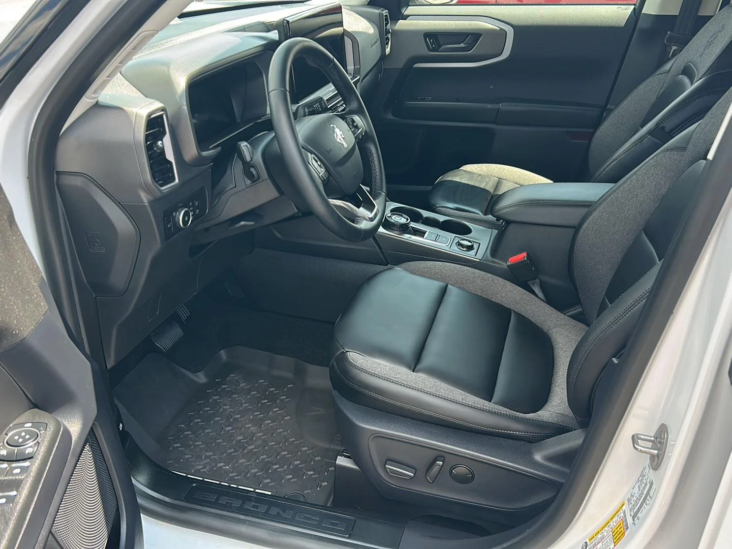 Used 2025 Oxford White Ford Big Bend image 20