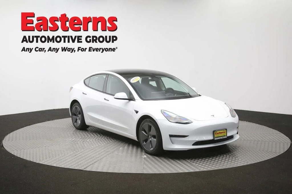Used 2023 White Tesla Base image 36