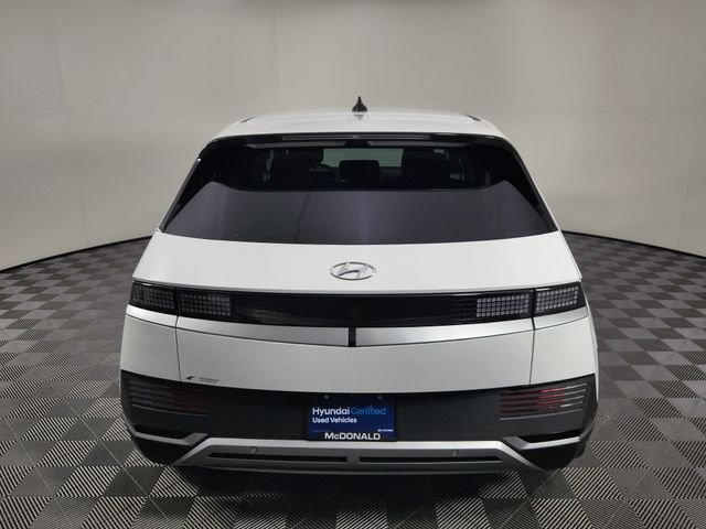 Certified Used 2024 White Hyundai SE image 4