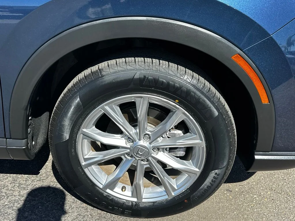 Used 2023  Honda EX-L image 13
