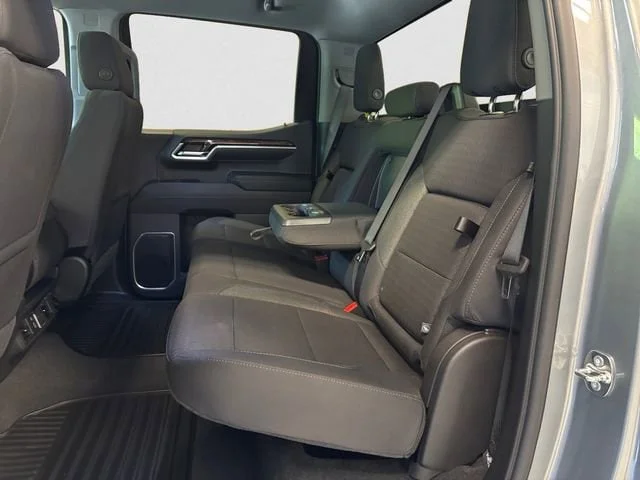 New 2026 Sterling Metallic GMC Elevation image 14