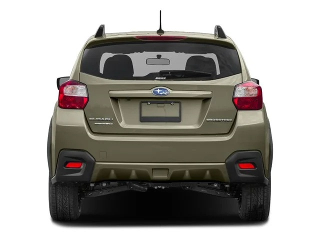 Used 2017 Ice Silver Metallic Subaru Limited image 8