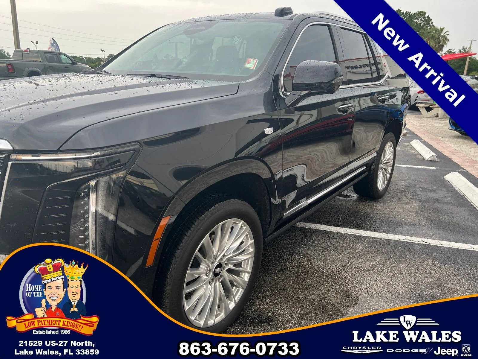 Used 2025 Black Cadillac Premium Luxury image 22