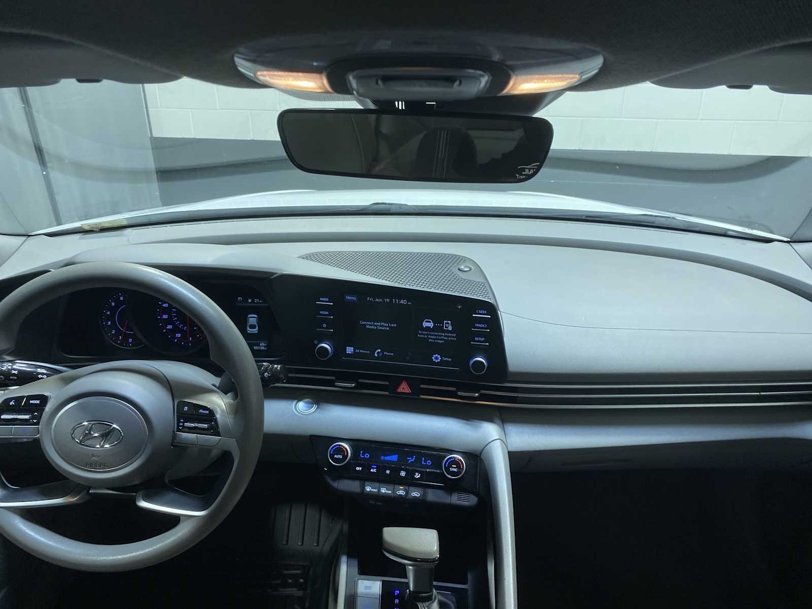 Used 2023 Serenity White Pearl Hyundai SEL image 10