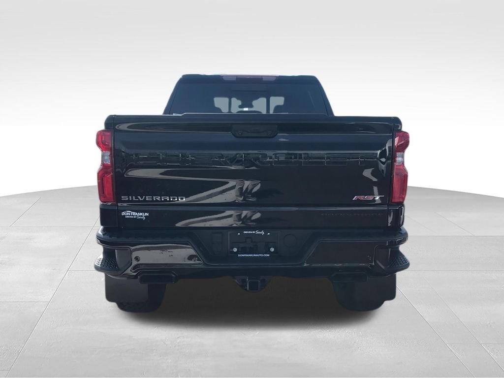 Used 2024 Black Chevrolet RST image 7