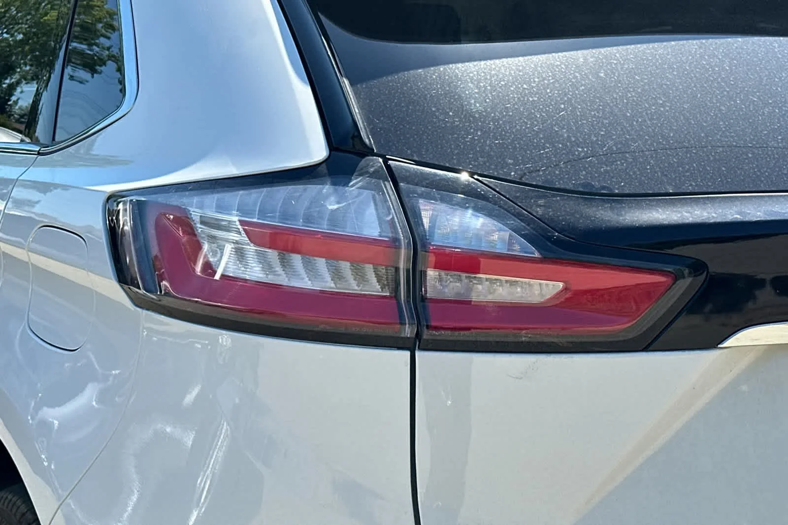 Used 2020 Star White Metallic Tri-Coat Ford Titanium image 15