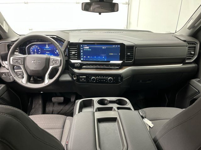 Used 2026 White Sands Chevrolet RST image 4