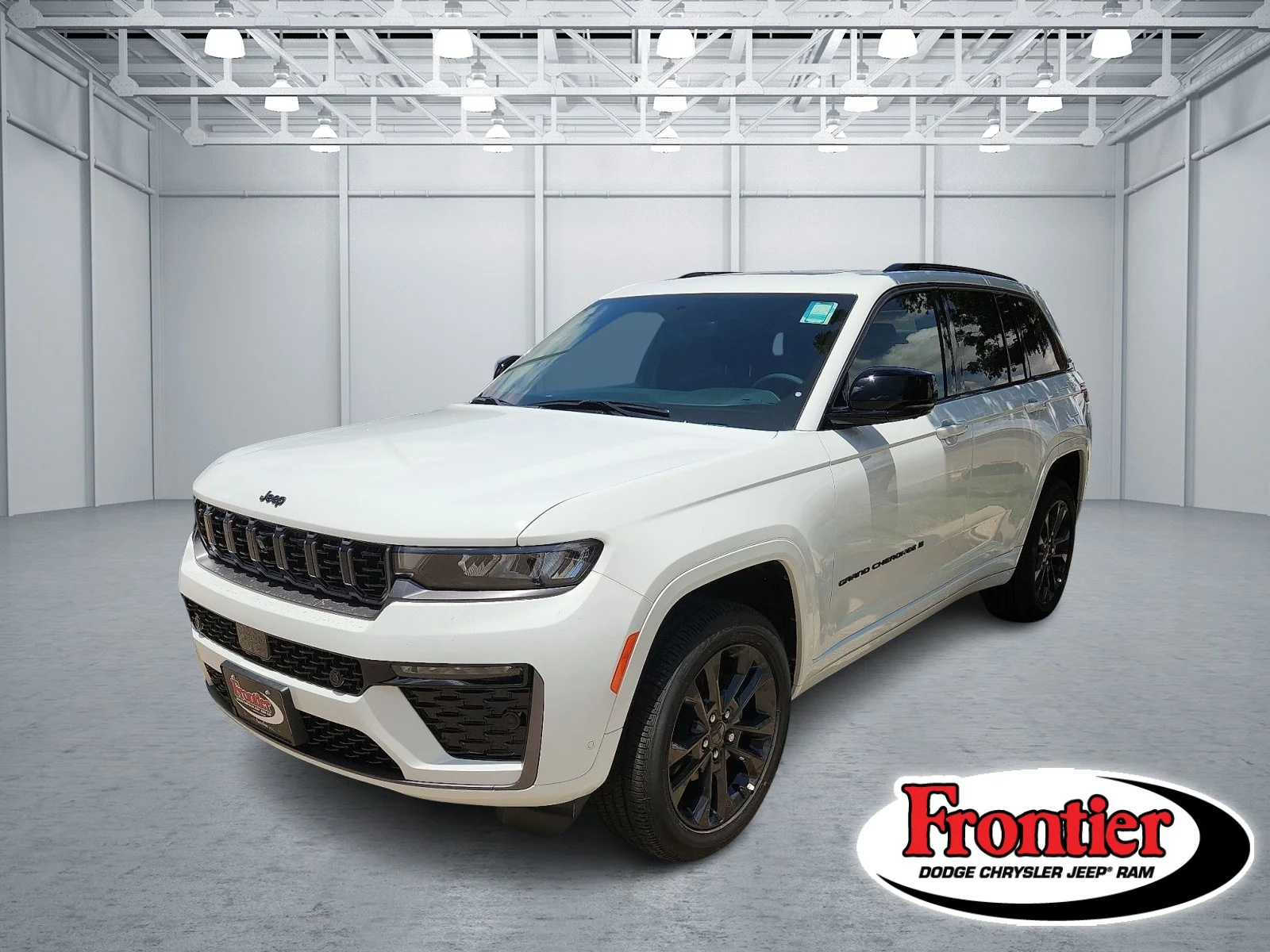New 2026 Bright White Clear-Coat  Paint Jeep LIMITED RESERVE 4X4 image 1