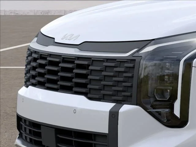 New 2026 Snow White Pearl Kia LX image 12