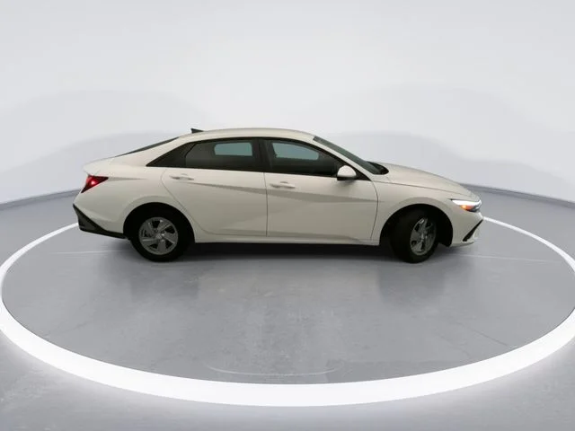 Used 2026 White Hyundai SE image 7