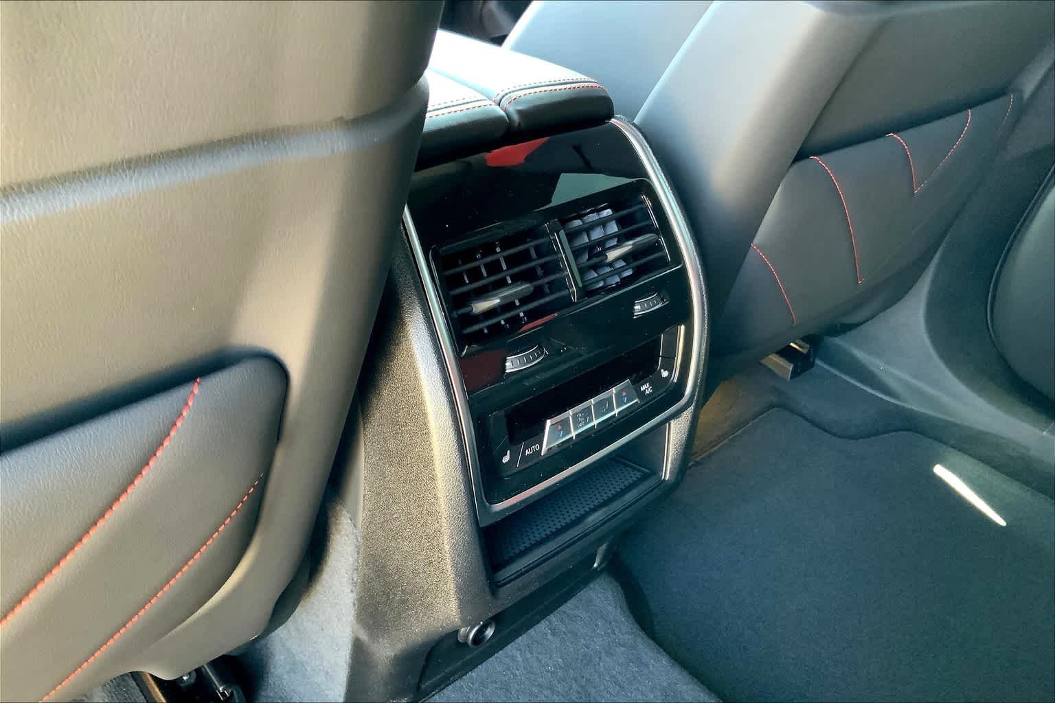 2025 BMW XM Label Red - Photo 18