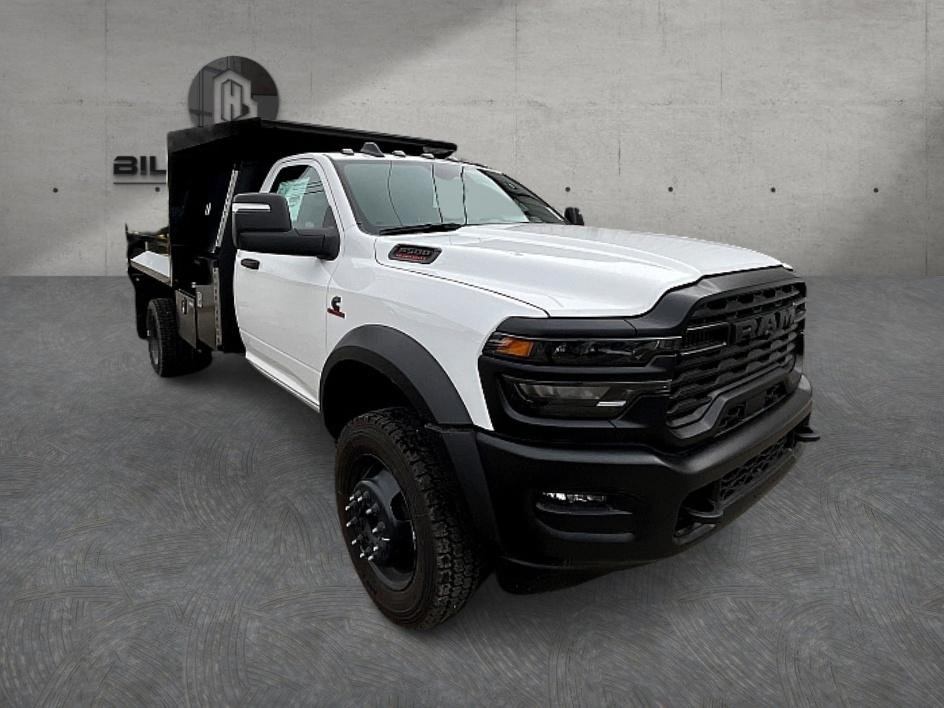 New 2026 Bright White Clear-Coat Exterior Paint RAM Tradesman image 4