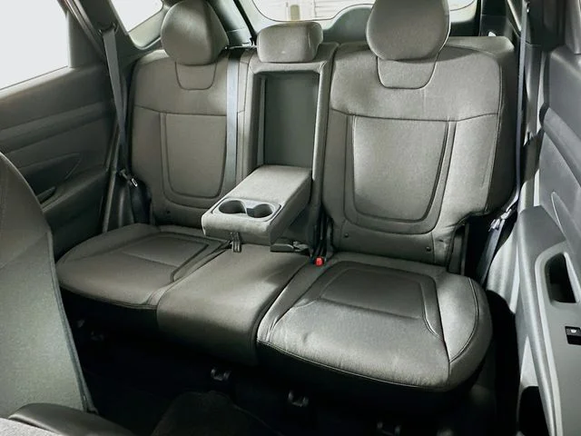 New 2026 Hyundai TUCSON SE